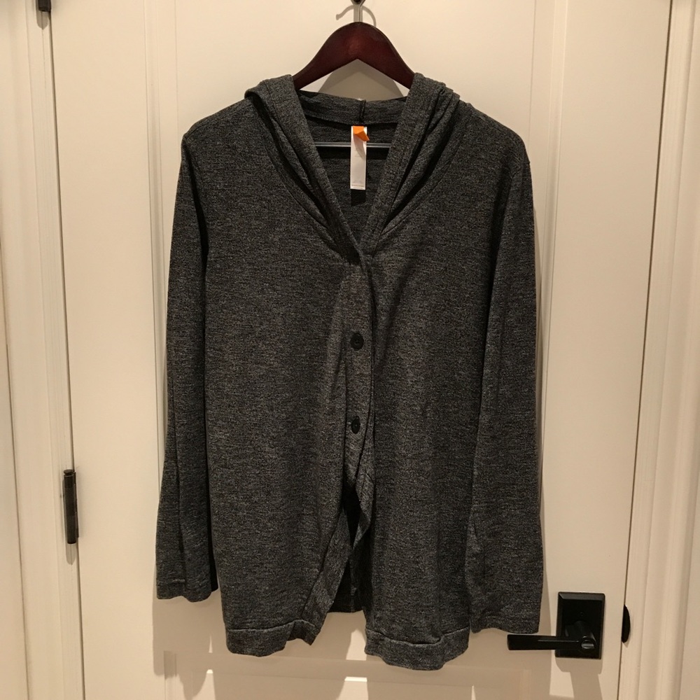 Lucy hooded sweater